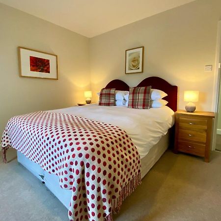 The Craven Arms Hotell Settle Exteriör bild