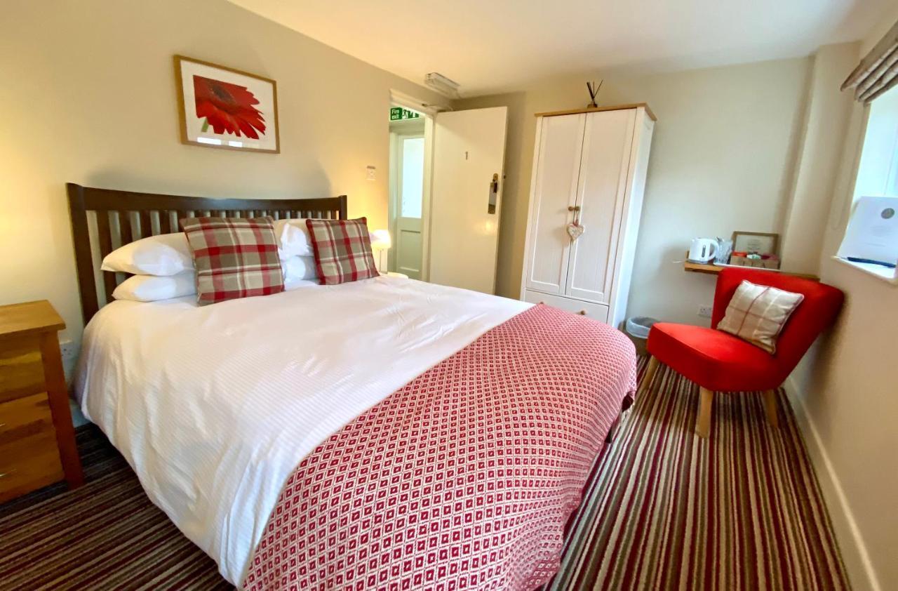 The Craven Arms Hotell Settle Exteriör bild